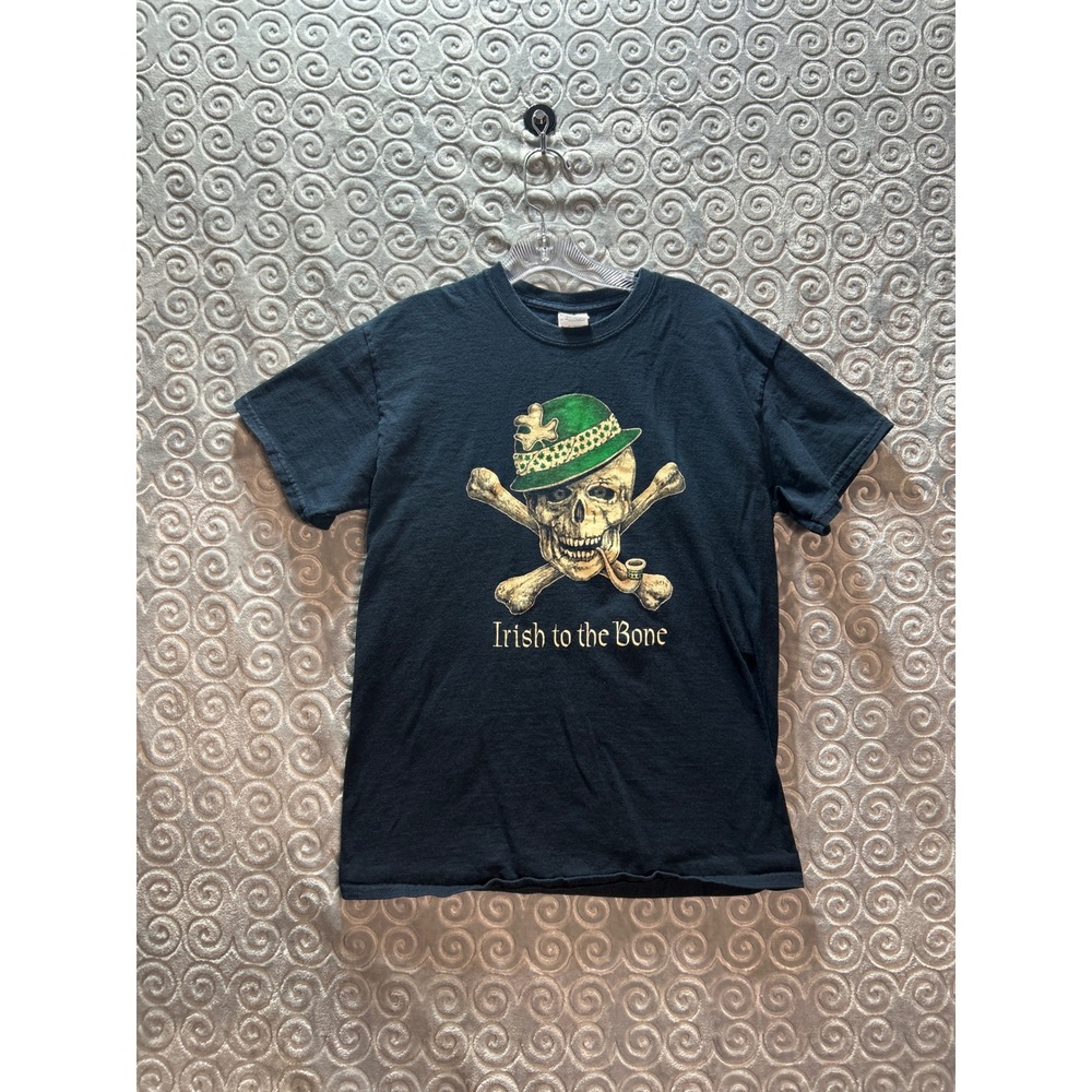 Gildan Skull Shamrock Hat Pipe Irish to the Bone T‎ Shirt Size M